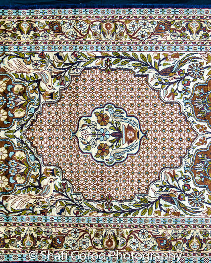 Regular silk carpet, size: 3 feet by 5 feet