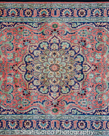 Regular silk carpet, size: 3 feet by 5 feet