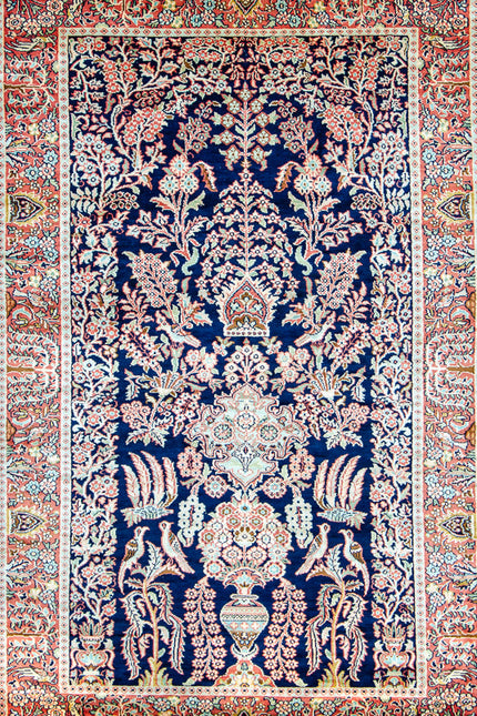 Regular silk carpet, size: 3 feet by 5 feet