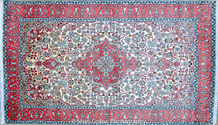 Regular silk carpet, size: 3 feet by 5 feet