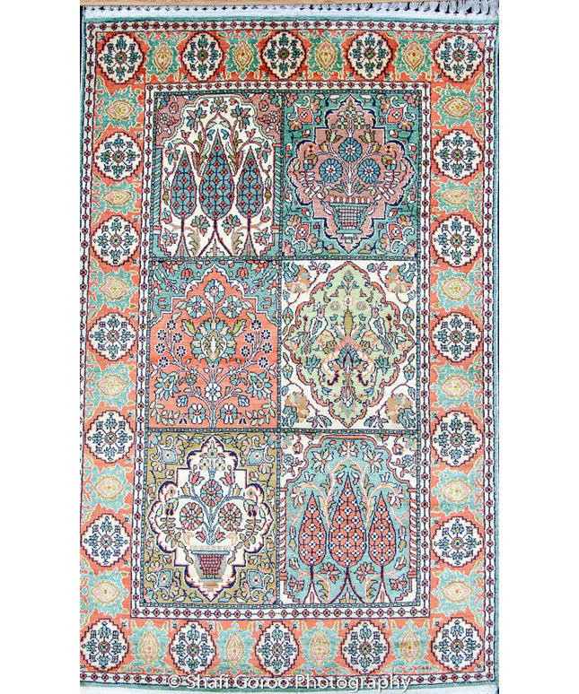 Regular silk carpet, size: 3 feet by 5 feet
