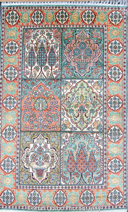 Regular silk carpet, size: 3 feet by 5 feet