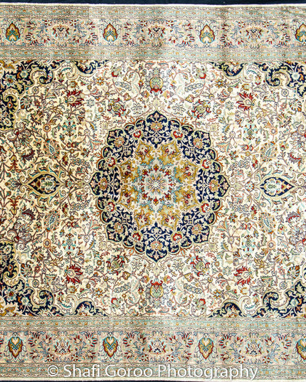 High knot silk on silk, size 4'x6'