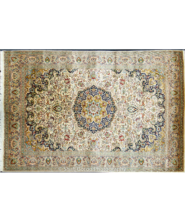 High knot silk on silk, size 4'x6'