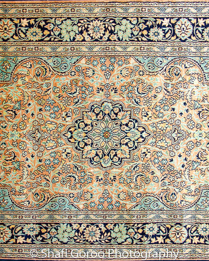 High knot silk on silk, size 2.5' x 4'