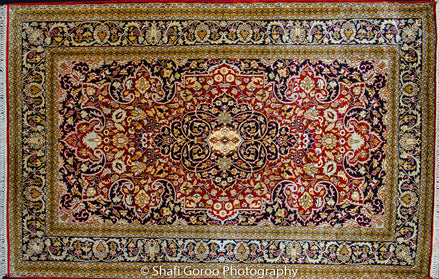 High knot silk on silk, size 2.5' x 4'