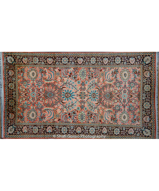 Regular silk carpet, size: 3 feet by 5 feet