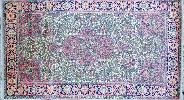 Regular silk carpet, size: 3 feet by 5 feet