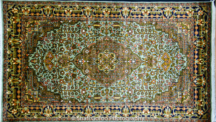 Regular silk carpet, size: 3 feet by 5 feet