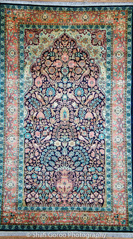 Regular silk carpet, size: 3 feet by 5 feet