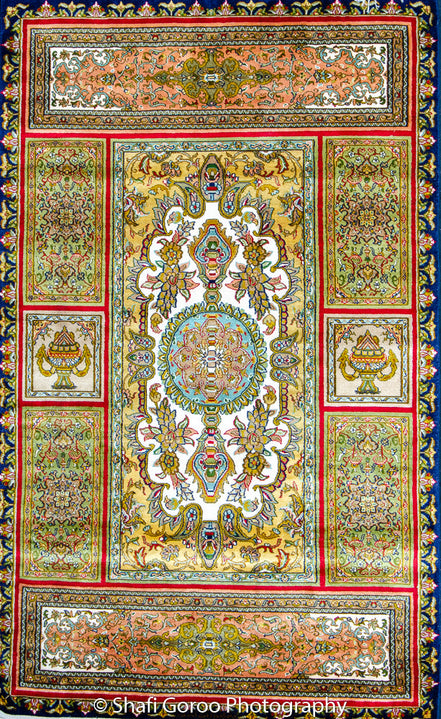 High knot silk on silk, size 3' x 5'