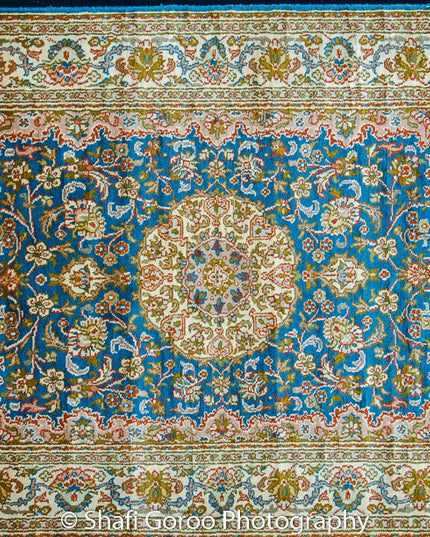 High knot silk on silk, size 2' x 3'