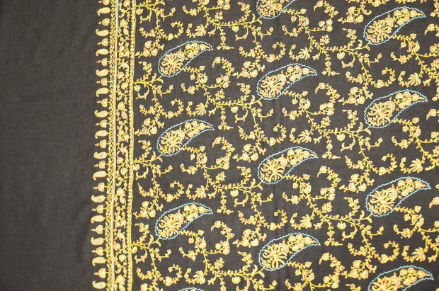 <h4>Kani Jaawar Shawls</h4>