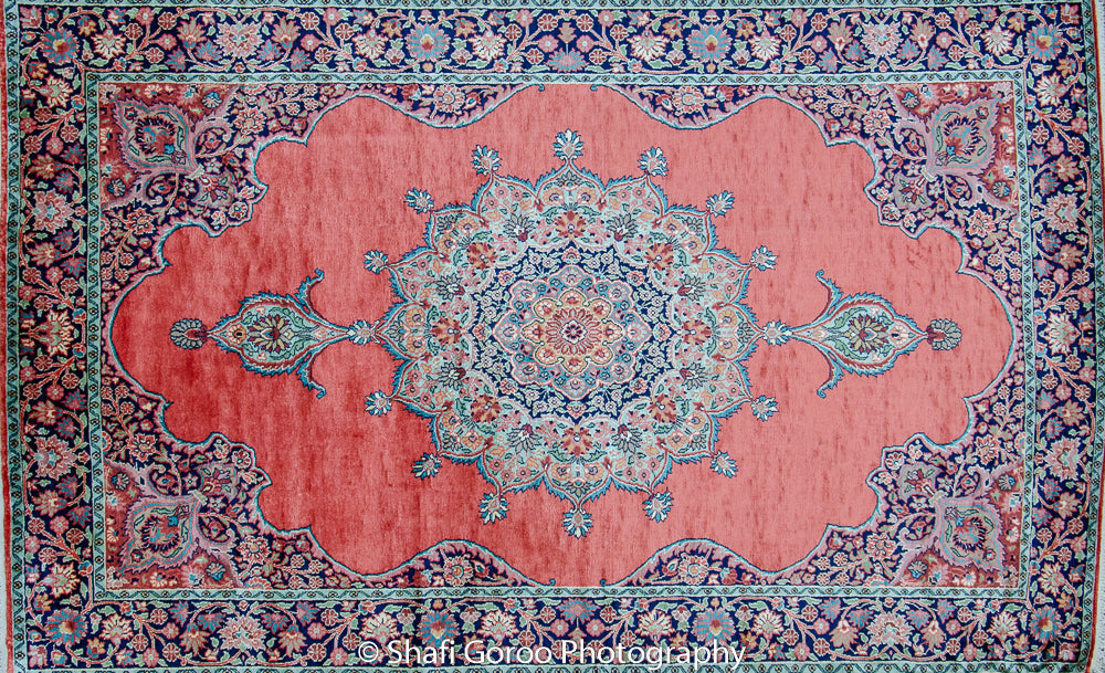 Regular silk carpet, size: 4 feet by 6 feet