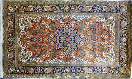 High knot silk on silk, size 2.5' x 4'