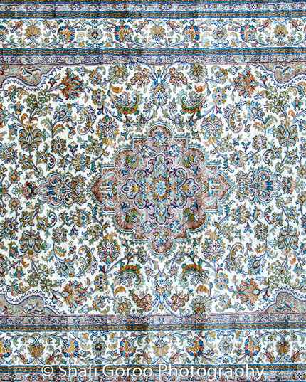 High knot silk on silk, size 3' x 5'