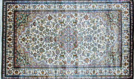 High knot silk on silk, size 3' x 5'