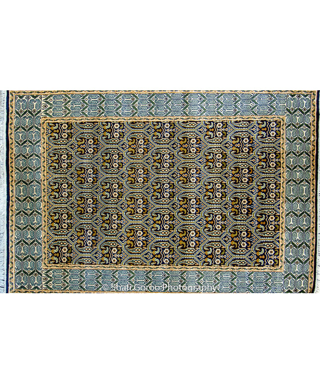 High knot silk on silk, size 2' x 3'