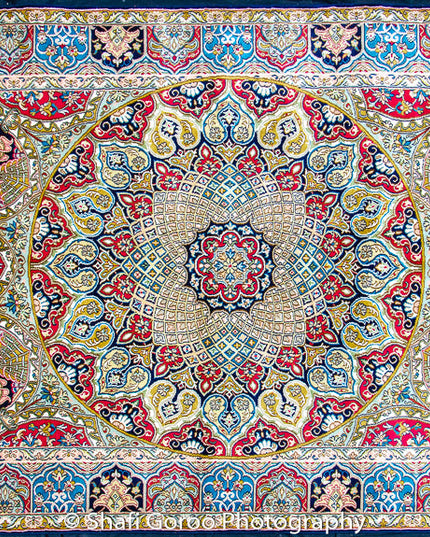 Regular silk carpet, size: 4 feet by 6 feet