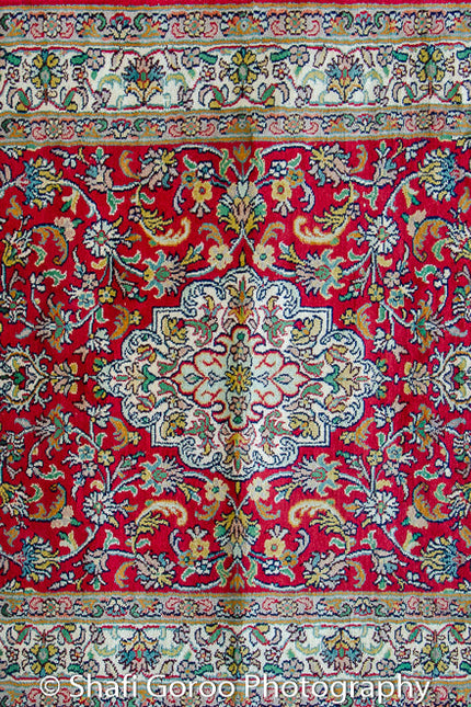 High knot silk on silk, size 2' x 3'
