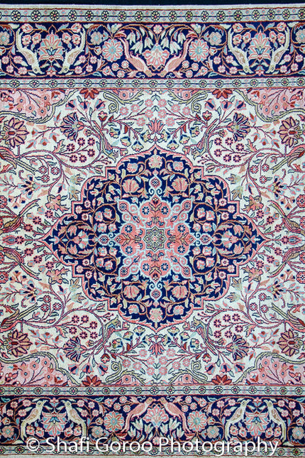 Regular silk carpet, size: 4 feet by 6 feet