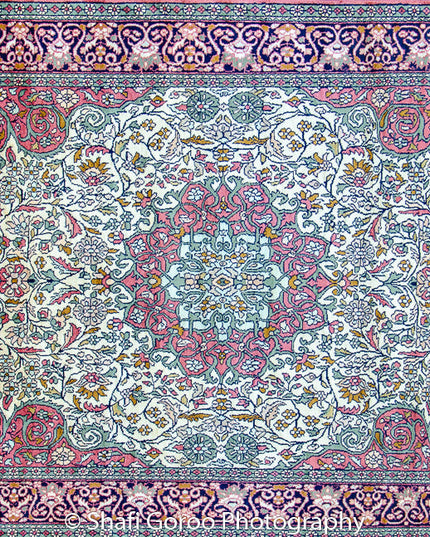 Regular silk carpet, size: 4 feet by 6 feet