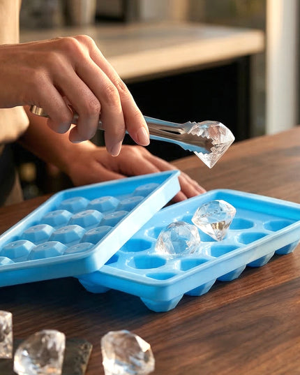 Multipurpose Ice Cube Tray With Lid 17 Grid Mold (1 Pc)