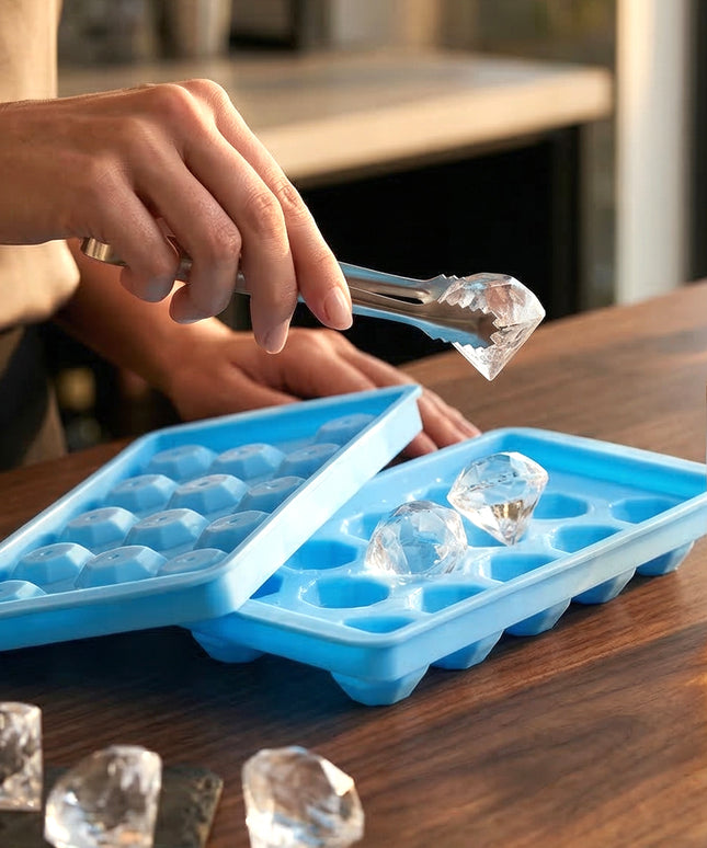 Multipurpose Ice Cube Tray With Lid 17 Grid Mold (1 Pc)