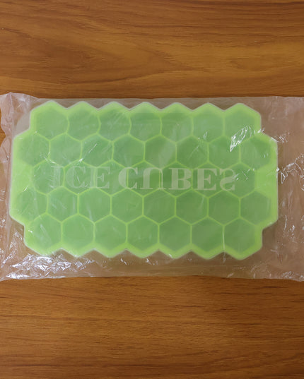 Premium Honeycomb Silicone Ice Cube Tray With Lid (1 Pc)