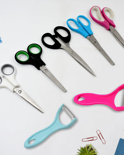 Stainless Steel Kitchen Scissors  Multipurpose Peeler (2 Pc Set  Mix Design Scissor  Peeler)