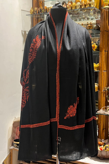 Embroidered pashmina stole