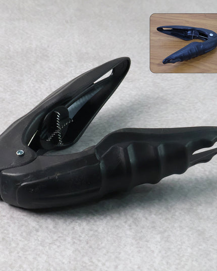Multipurpose Walnuts And Seafood Cracker Tool - (1 Pc)