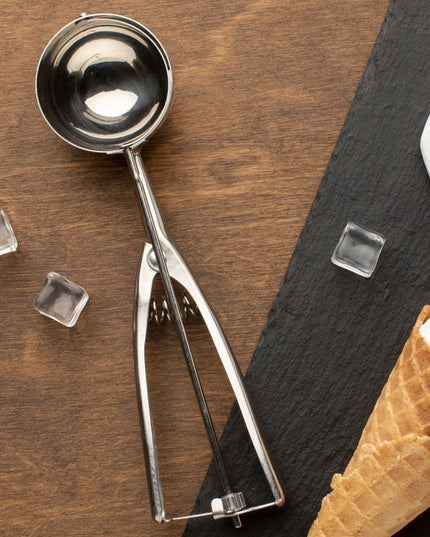 Premium Stainless Steel Ice Cream Scoop With Trigger Release Approx 70 Ml Capacity