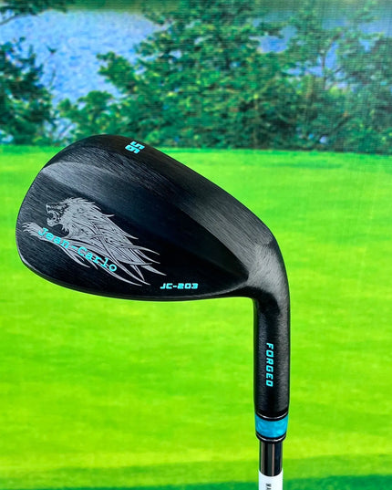 High Performance Carbon Steel Golf Clubs Are Lightweight And Durable, Suitable For Beginners And Professional Players