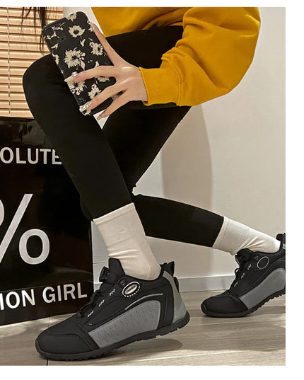 Golf Shoes for Men's Women's Couple Style Outdoor Comfort Golf Sneakers Leisure Sports Shoes Fashionable Walking Shoes Plus Size