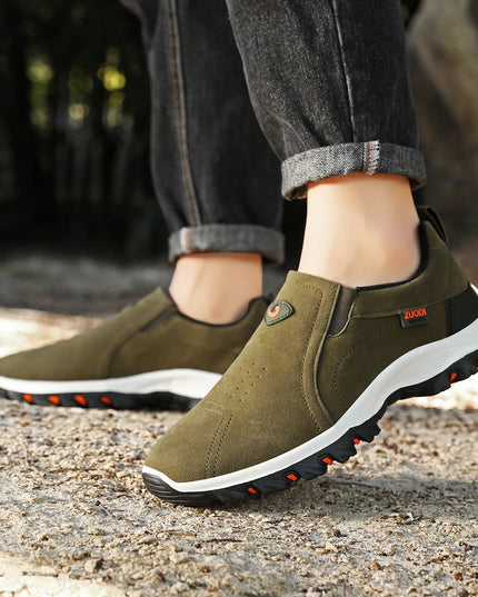 2025 New Men's Casual Sports Shoes for Outdoor Walking, Lightweight, Fashionable, and Comfortable Shoes, Size 38-50 Plus