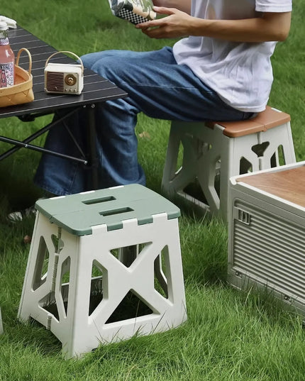 Portable Outdoor Portable Folding Stool for Home Use,multifunctional Shoe Changing, Simple and Lightweight Leisure Fishing Stool
