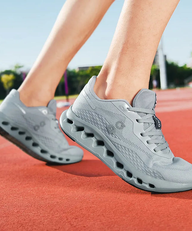 2025 New Summer New Shock Absorbing Casual Sports Shoes Off Road Running Men's and Women's Shoes Fashion Trend Golf Shoes 39-45