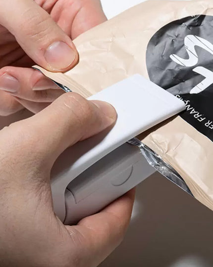 Portable Mini Heat Sealer Machine For Plastic Bags (1 Pc)