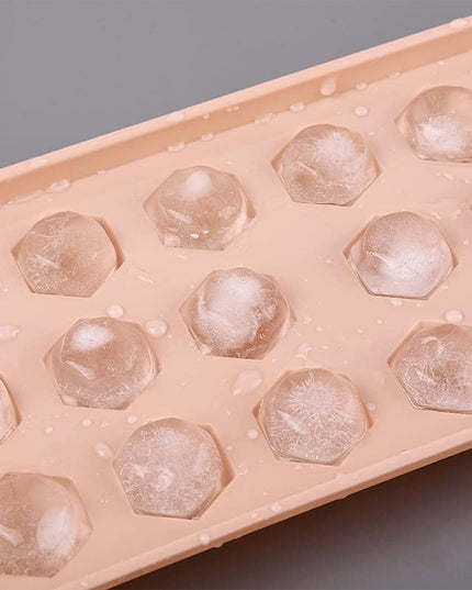 Durable Plastic Ice Cube Tray (1 Pc)