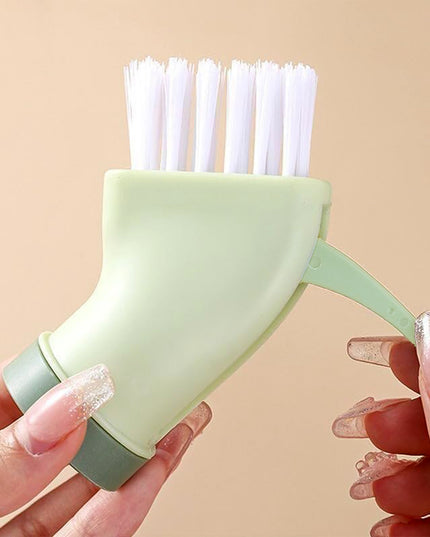 Multipurpose Bottle-connectable Cleaning Brush With Built-in Scraper (1 Pc)